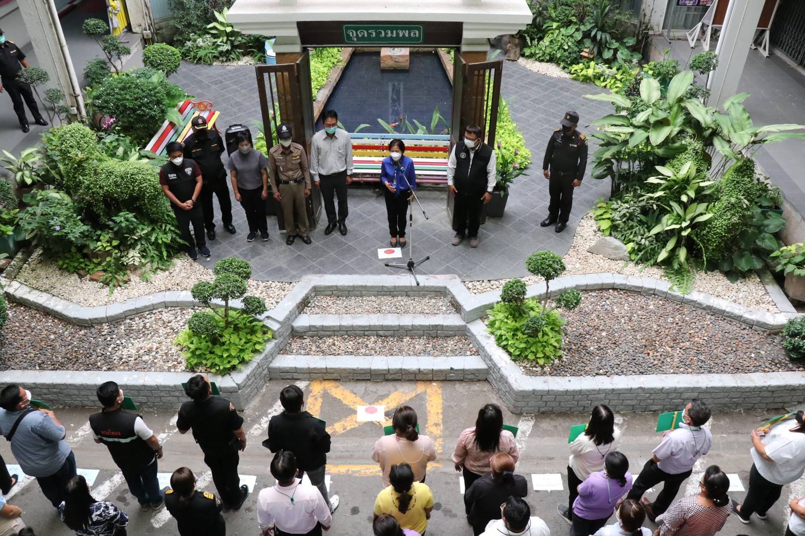 อบรมให้ความรู้เกี่ยวกับจัดการชุมนุมสาธารณะภายในพื้นที่สำนักงานพระโขนง